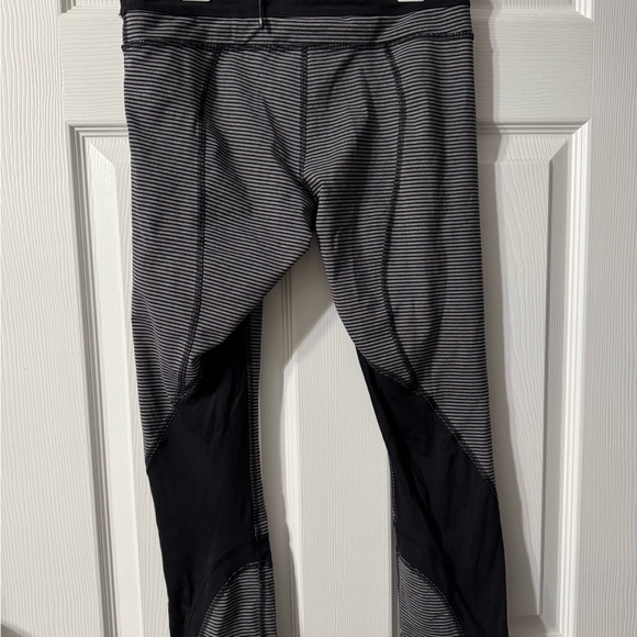 LULULEMON Striped leggings - Picture 2 of 3